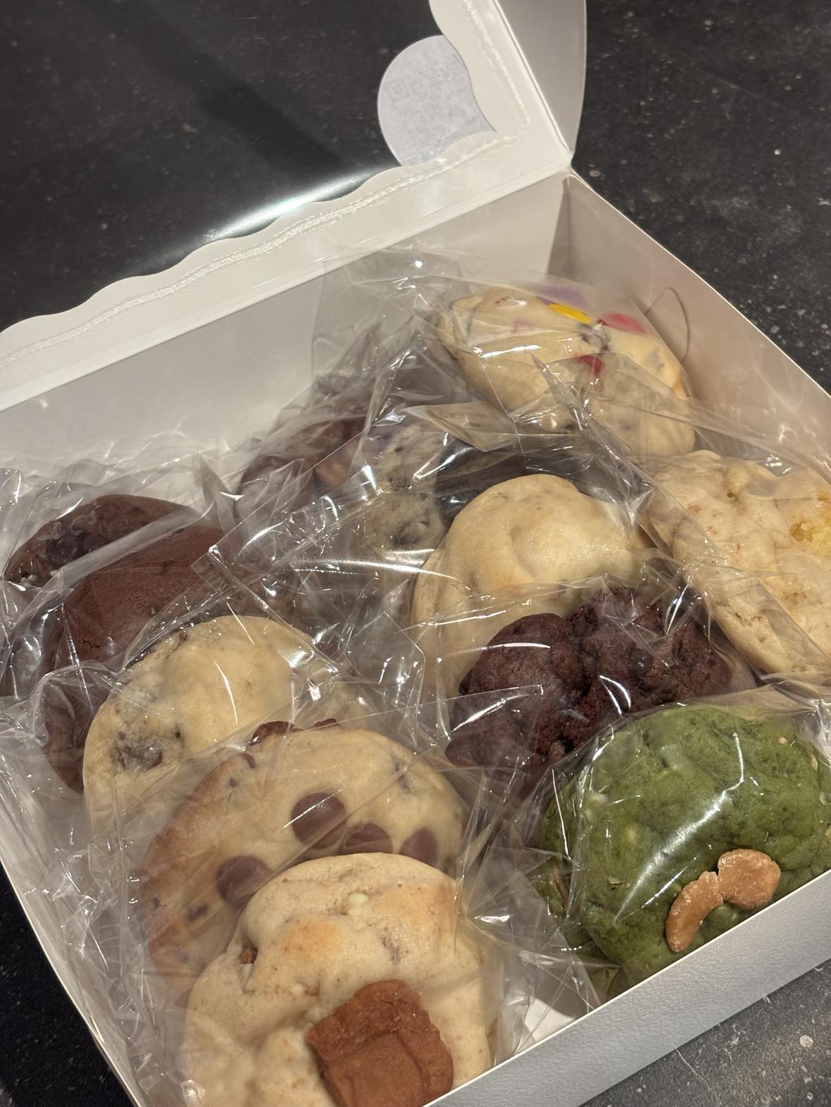 *Boîte mixte - demi-douzaine - 6 biscuits